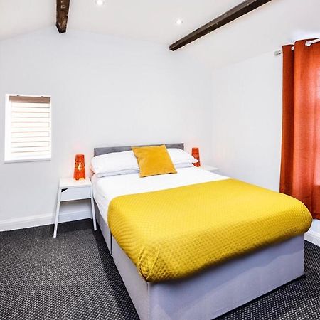 Blackpool Luxury Apartments Bagian luar foto