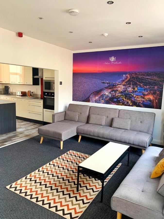 Blackpool Luxury Apartments Bagian luar foto
